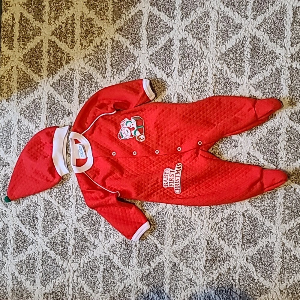 10 for $25 -Sweet Treasures Vintage Red 2-piece Santa Sleeper Set -1st Christmas